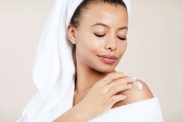 istock Woman Applying Body Cream 1149534547