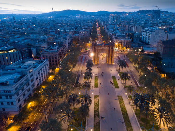 istock Panoramic view of Barcelona with Triumphal Arch 1149557018