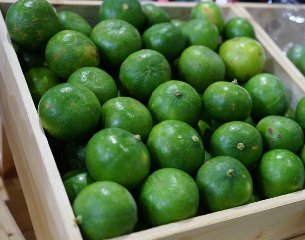 Lemons at market