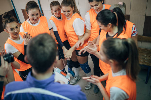 istock Coach and group of players 1149599251
