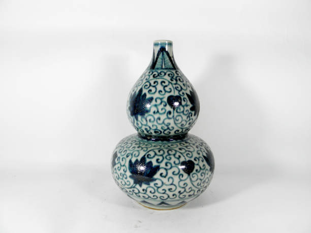 istock Chinese vase handcraft isolated on white background high quality 1149694408