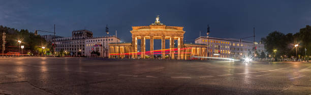 istock Pariser Platz lit up at dusk 1149758388