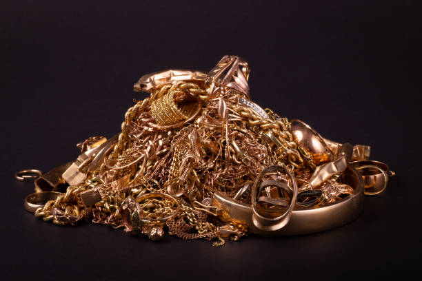 scrap gold jewellery - gold jewelry scrap metal old imagens e fotografias de stock