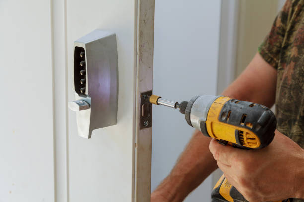 istock Man installing of the door lock security 1149832525
