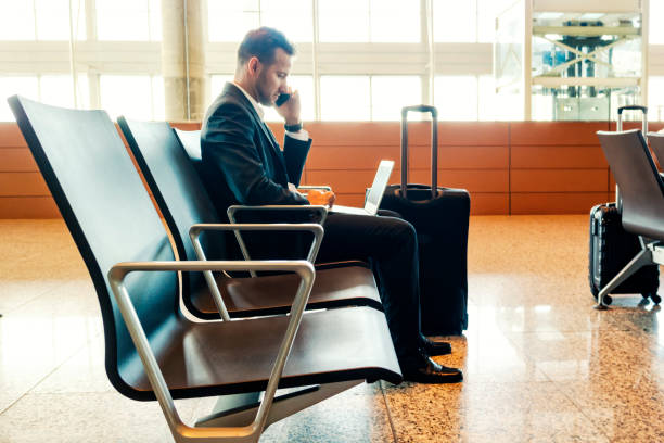 istock Businessman at an airport. 1149909664