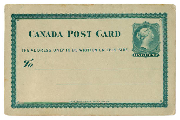 캐나다 온타리오 주 해밀턴 (2 월 25 일) 1878: 녹색 패턴 프레임이 있는 캐나다 역사 포스트 카드, 각 인 된 1 센트 여왕 빅토리아 스탬프, 1878, 캐나다, 영국 제국의 북미 식민지 - canadian culture penny coin canada 뉴스 사진 ��이미지