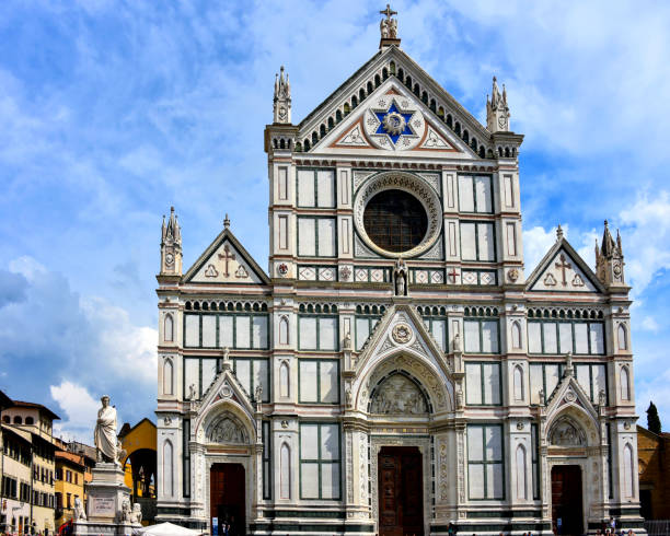 базилика санта-кроче во флоренции, италия - renaissance period стоковые фото и изображения