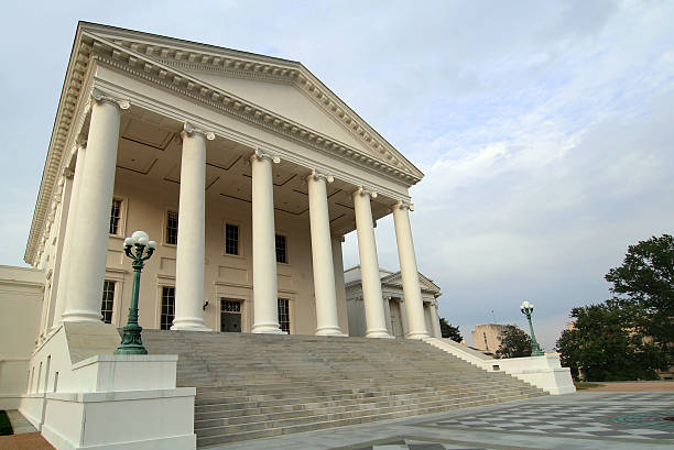 istock State Capitol In Richmond, Virginia 115014278