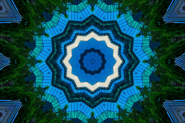 patrón de decoración del edificio de vidrio exterior urbano - kaleidoscope planet fotografías e imágenes de stock