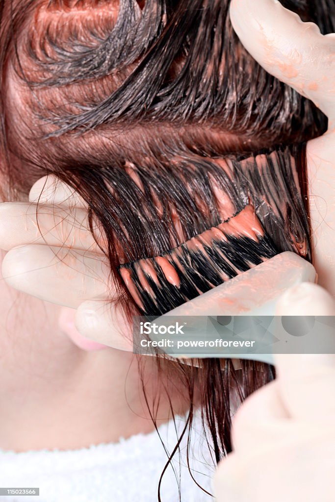 Solicitação de Tinta de Cabelo - Foto de stock de Mão humana royalty-free