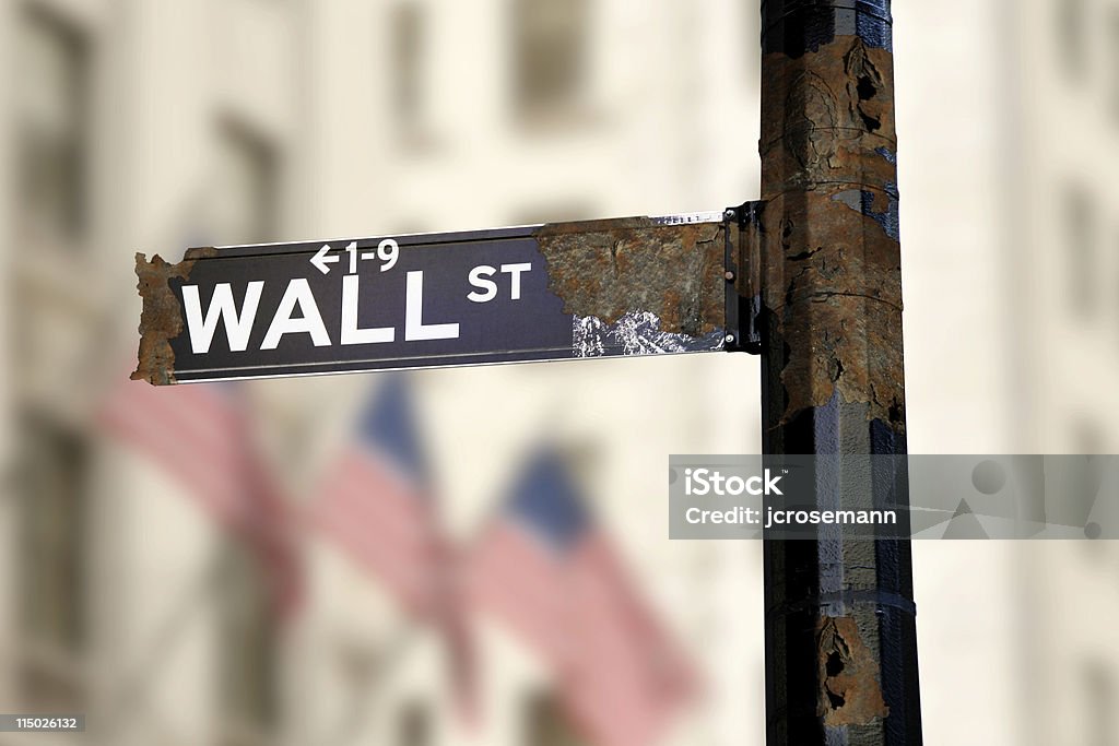 Rusty sinal de Wall Street - Foto de stock de Antigo royalty-free