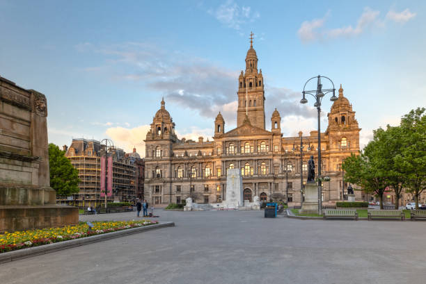 Glasgow City Chambers and George Square in Glasgow, Scotland The George Square is in the Center of Glasgow glasgow scotland stock pictures, royalty-free photos & images