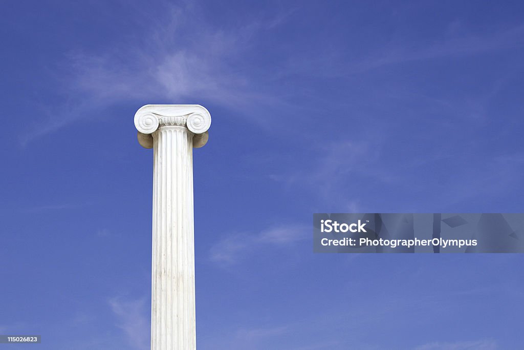 Una colonna - Foto stock royalty-free di Piedistallo