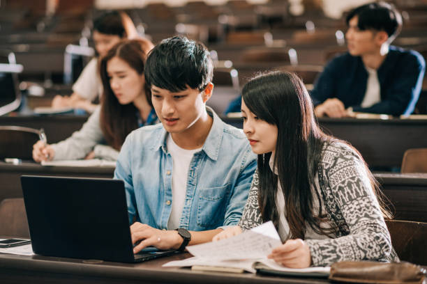 student exchange in japan - multi-cultural event in lecture hall - lecture hall university student seminar imagens e fotografias de stock