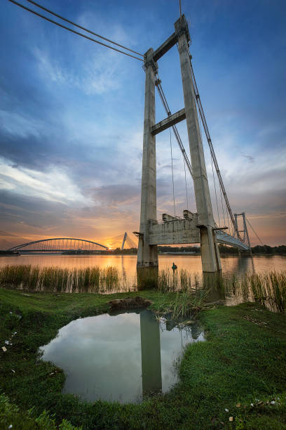 istock Putrajaya Uncompleted bridge sunset 1150286981