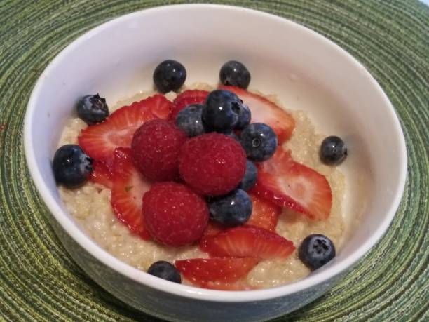 Oatmeal breakfast - Mixed berries oatmeal - healthy breakfast - no cholesterol