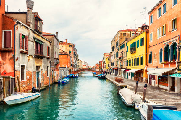 istock Traditional Venice houses 1150295623