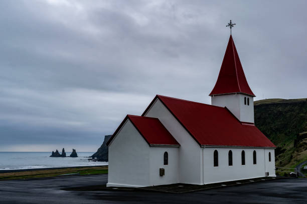 istock Vik in Southern Iceland 1150304611