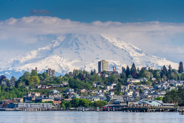 istock Tacoma Homes And Rainier 6 1150314151