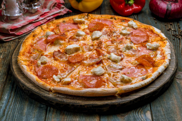 istock Italian meat pizza 1150382259