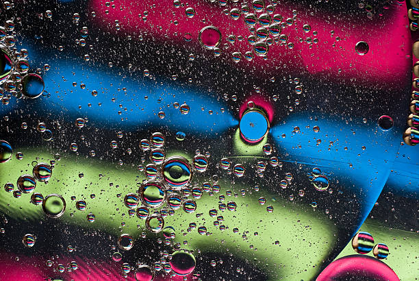 istock Oil and water 115039966