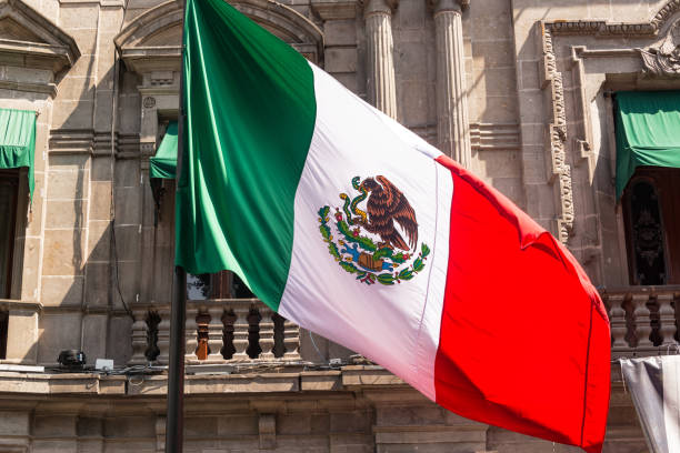 istock Mexican Flag in Puebla 1150400431