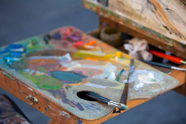 istock Artist Paint Pallet 115041643