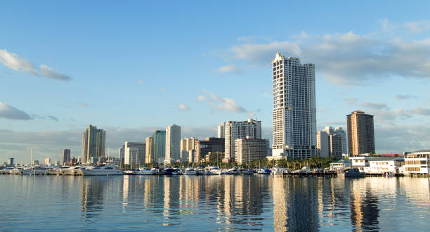 istock Bustling metropolis of Manila 1150443325