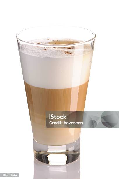 Latte Macchiato - Fotografie stock e altre immagini di Caffè macchiato - Caffè macchiato, Caffè-latte, Scontornabile