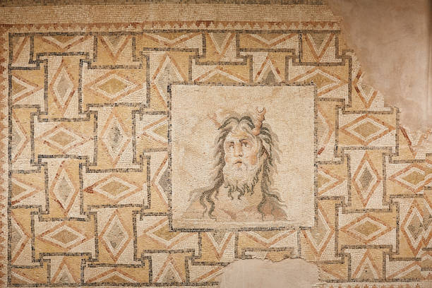 репродукция древней мозаики океануса - mosaic ancient greek culture greek mythology стоковые фото и изображения