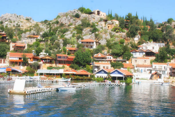 istock seaside town 1150498771