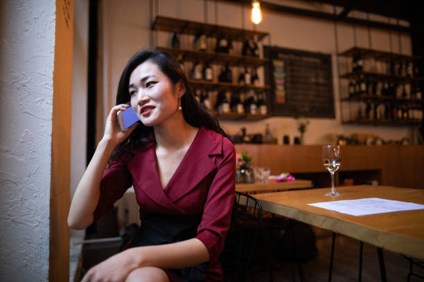 istock I'm waiting for you in a restaurant 1150513099