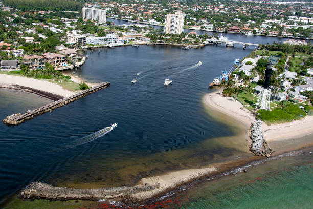 istock Aerial Hillsboro Inlet 1150546302