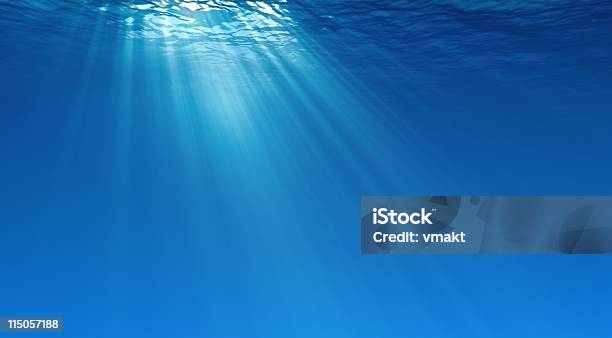 Podwodny - zdjęcia stockowe i więcej obrazów Podwodny - Podwodny, Promień słońca, Woda
