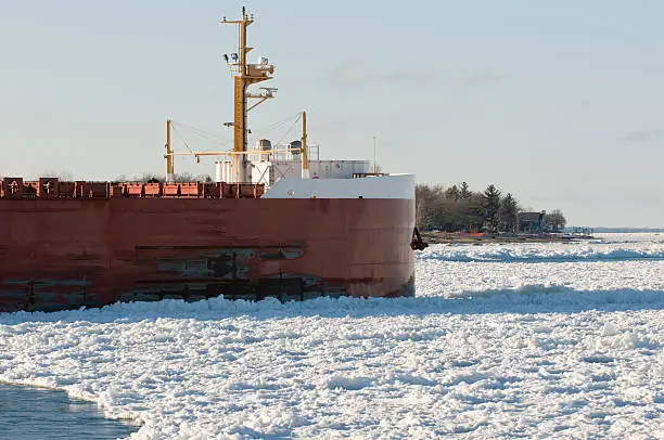 Freighter heading into Lake Huron stuck in ice