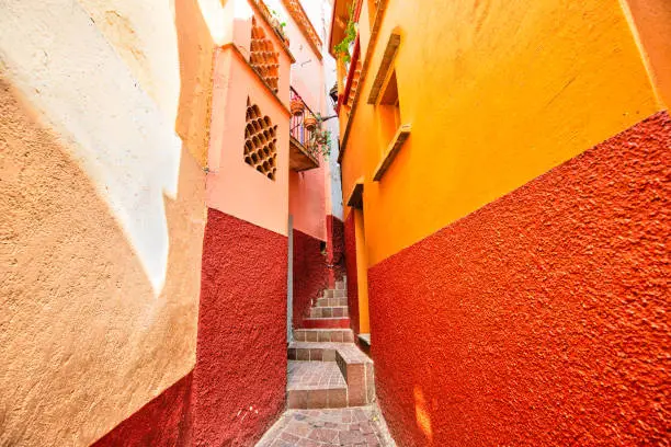 Romantic narrow Alley of the Kiss (Callejon del Beso) in Guanajuato colorful historic city center