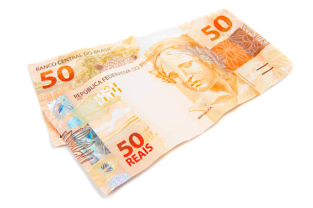 istock New Brazilian Money 115061172