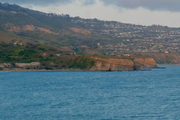 istock Southern California Shoreline 1150612528