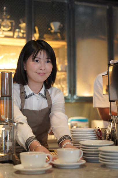 istock Coffee shop's leisure time in day 1150630295