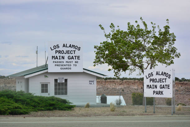 Los Alamos Main Security Gate This is the main security entrance to the Los Alamos Weapons facility in New Mexico where the first atomic bomb was created. los alamos new mexico stock pictures, royalty-free photos & images