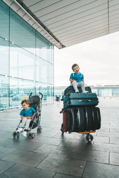 istock Family at the airport 1150714923