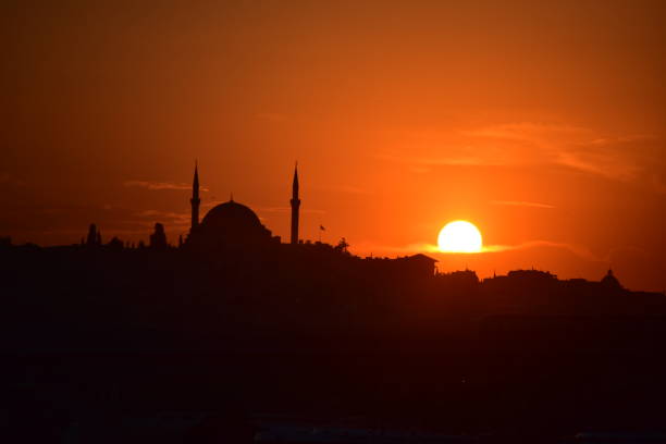 istock Istanbul Sunset with Mosque and Maiden tower 1150716295