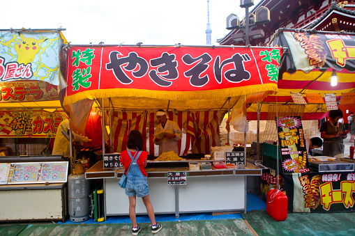 Tokyo, Japan - August 25, 2018: Yakisoba (Yakisoba or Yakisoba) food stall in Sensoji Temple in Asakusa.