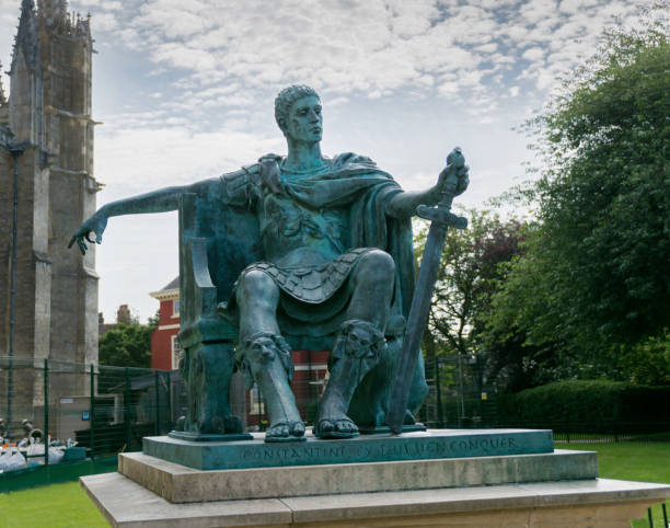 Statue of Emperor Constantine the Great at York Minster where he was proclaimed in 306ad Statue of Emperor Constantine the Great at York Minster where he was proclaimed in 306ad statue of emperor constantine york minster stock pictures, royalty-free photos & images