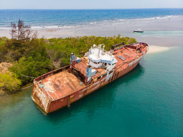 istock Shipwreck on Caribbean Island Cay 1150745870