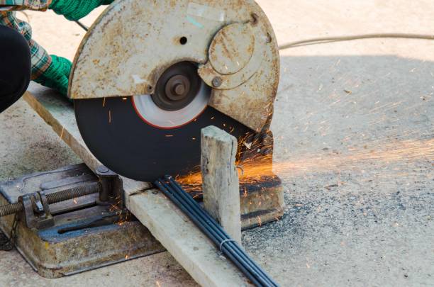 istock cutting metal with grinder close up shot 1150771112