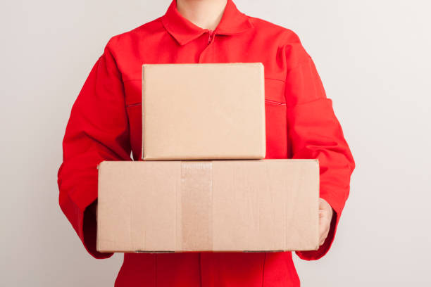 parcel delivery personnel