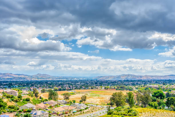 istock Spring morning in California 1150812263