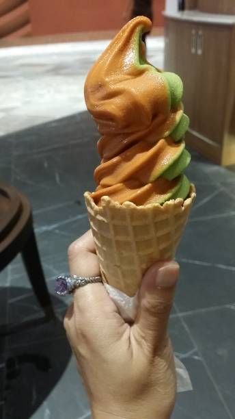 istock Two tone Thai Tea and green tea Ice Cream 1150879404