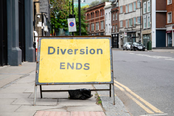 istock Yellow Diversion Ends road sign 1150910603